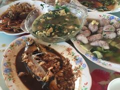 -小六农家乐(崇明西沙湿地店)