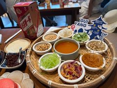 -包整·丝娃娃(甲秀楼景观店)