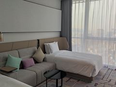 -大连星海皇冠假日酒店