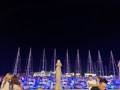 -东港音乐喷泉广场