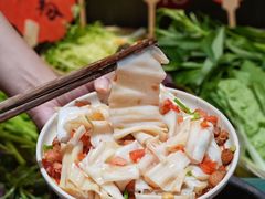 -黔二妞地摊火锅(龙华清湖店)