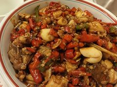 -堂瓦里·33年传统赣菜(第一街区店)