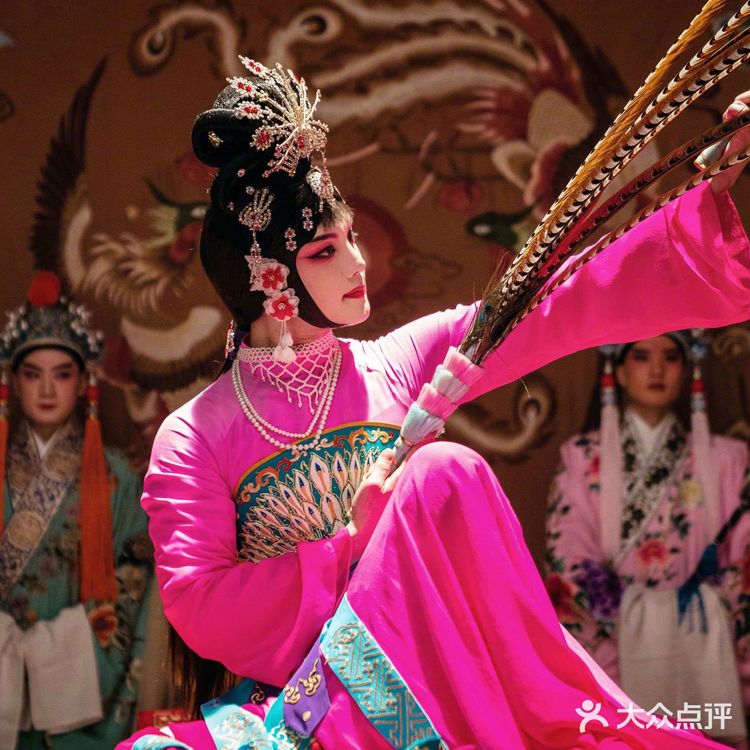 超美鬓边不是海棠红