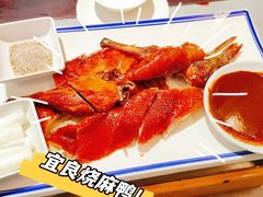 -蔼若春.传承三十年云南菜(金碧公园店)