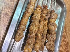 -清真吴记门钉肉饼·喜多利