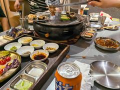 -围炉肉舍•炭烤活鳗•丹东海鲜烤肉(步行街店)