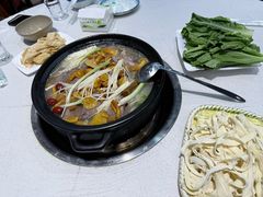-九寨特色牦牛肉汤锅 羊肉汤锅