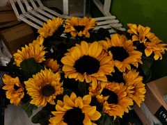 -亮亮面馆(经六路店)