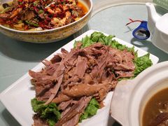 -吴记酱骨炖菜馆(康安路店)