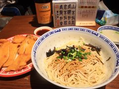 -辣肉面大王(天平路店)