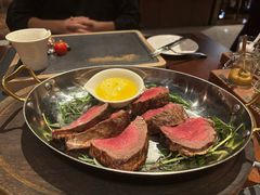 -恰餐厅及酒吧 CHAR Bar & Grill (北京丽都皇冠假日店)