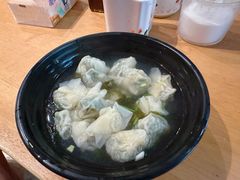 野菜小馄饨-真真鲜馄饨店(启蒙路店)