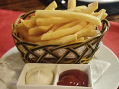 -申德勒加油站餐厅(三里屯北小街店)