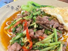 -方铲铲·成都板凳面(滨江银泰店)