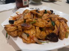 -何适山庄 ·可团建(水长城P2停车场店)