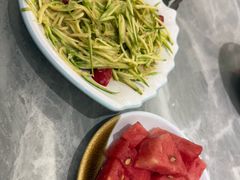 -何适山庄·团餐住宿(水长城P2停车场店)