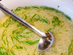 瑶柱文丝豆腐汤-北平楼·烤鸭·北京菜(牡丹园店)