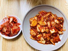 辣白菜炒土豆片-屋里家延边朝鲜族冷面(南园店)