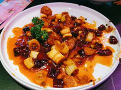 -粉墨特色菜·烧烤音乐酒馆