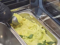 -极拉图·现制冰淇淋(大卫城店)