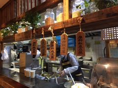 -弄堂咪道-饭香·面香·馄饨香(钦州北路田尚坊店)