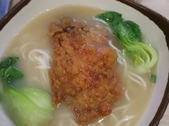 红烧大排汤面-老上海里弄味道(知春路店)