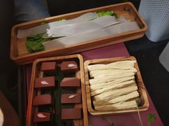 -九鼎轩脆毛肚火锅(三钢里店)