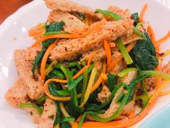 菠菜面筋-巴依老爷新疆美食(牡丹园店)