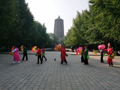 -玲珑塔公园