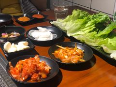 -肉甲韩国木炭烤肉(新壹街1店)
