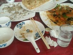 -溢心园香河肉饼总店