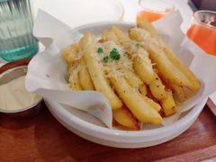 -阿妮叶李(光谷世界城店)
