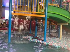 -水王国温泉水世界
