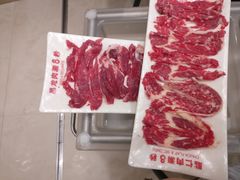 现切吊龙肉-为什么牛潮汕牛肉火锅(万胜广场店)