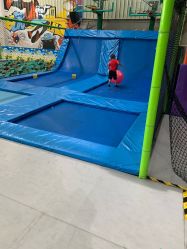 -蹦贝JumpingJack运动中心·炫飞蹦床(龙华店)