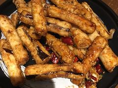 -梧桐树下(云锦世家店)