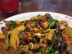 -鲁南仔·滕州炒鸡(经三路店)