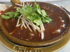-鱼翅楼·津派砂锅鱼翅(水上公园店)