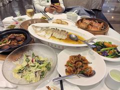 -万龙洲海鲜(大兴绿地缤纷城店)