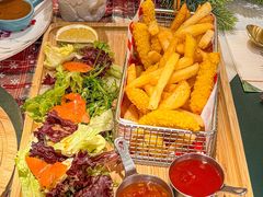 -ins森林童话餐厅coffee&bistro