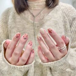 -悦指间美甲美睫