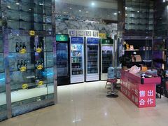 -K歌之王量贩式KTV(洪楼店)