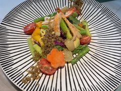 牛油果藜麦有机沙拉-蜜桃花开·中西融合菜E&W(南长街店)