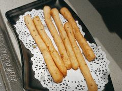 -海底捞火锅(新松江路生日主题店)