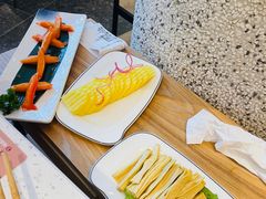 -三人行骨头王火锅(长寿店)
