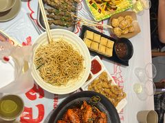 -肥肥虾庄·金牌油焖大虾(汉口城市广场店)