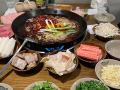 -周幺妹重庆老火锅(银泰城总店)