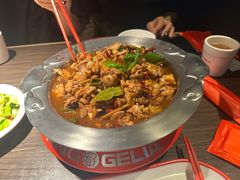 -胖哥俩肉蟹煲(富阳万达店)