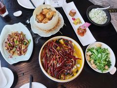 招牌川香酸菜鱼-柒园·三十年创意杭帮菜(龙湖滨江天街店)