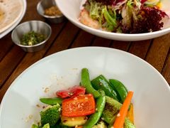 -MONICH牛排融合餐厅(和义大道购物中心店)